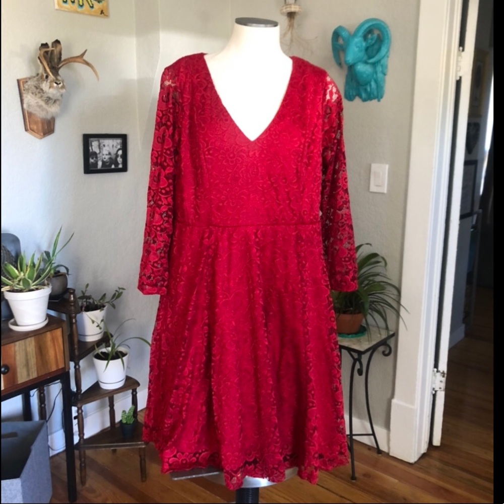 NWT torrid lacy red party dress!